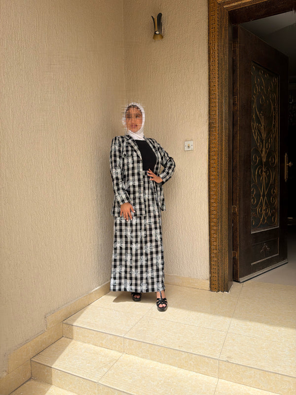 طقم كاروهات بقشة ورد — Floral gingham set